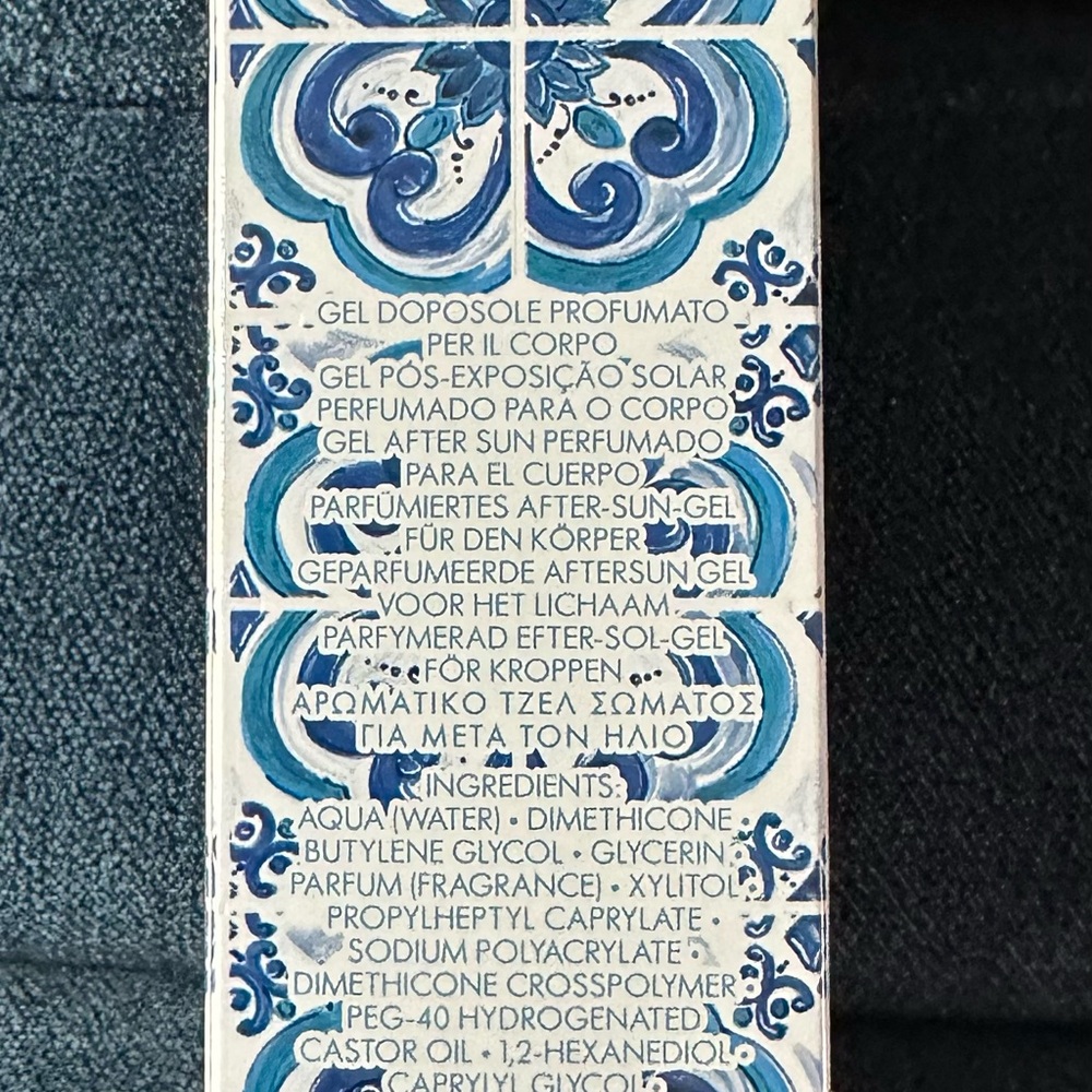 *NEW IN BOX* Dolce and Gabbana Light Blue Summer Gel - Picture 2 of 3